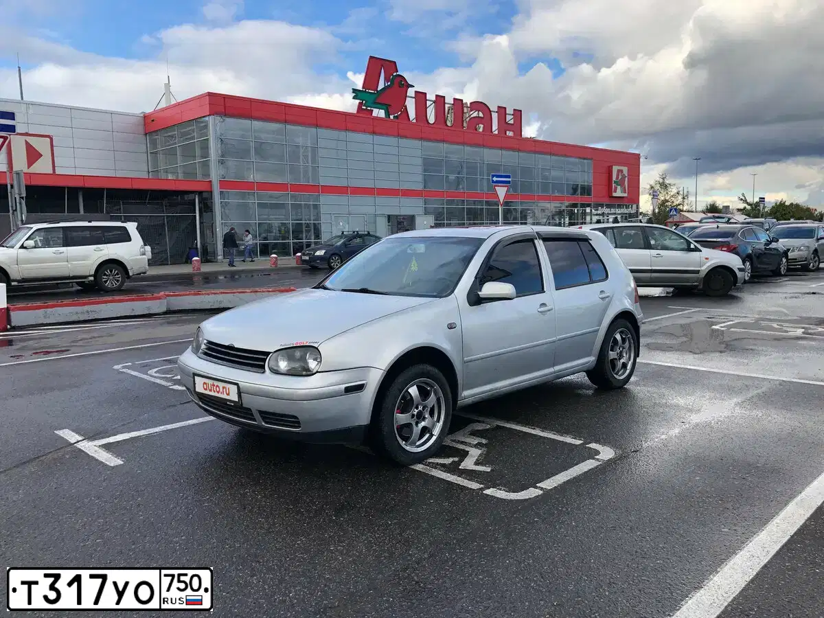 Фото автомобиля VOLKSWAGEN GOLF, 2000 — госномер О290КХ71. Цвет: СЕРЫЙ МЕТАЛЛИК