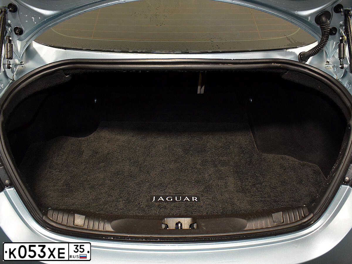 Фото автомобиля JAGUAR XF, 2012 — госномер Н773КМ198. Цвет: голубой