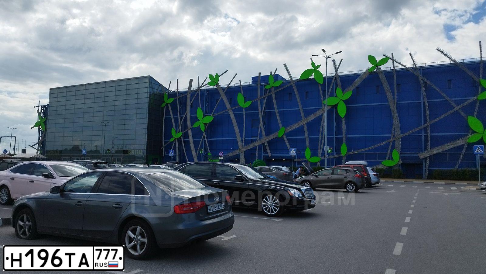 Фото автомобиля AUDI A4, 2012 — госномер К255ЕС550. Цвет: СЕРЫЙ