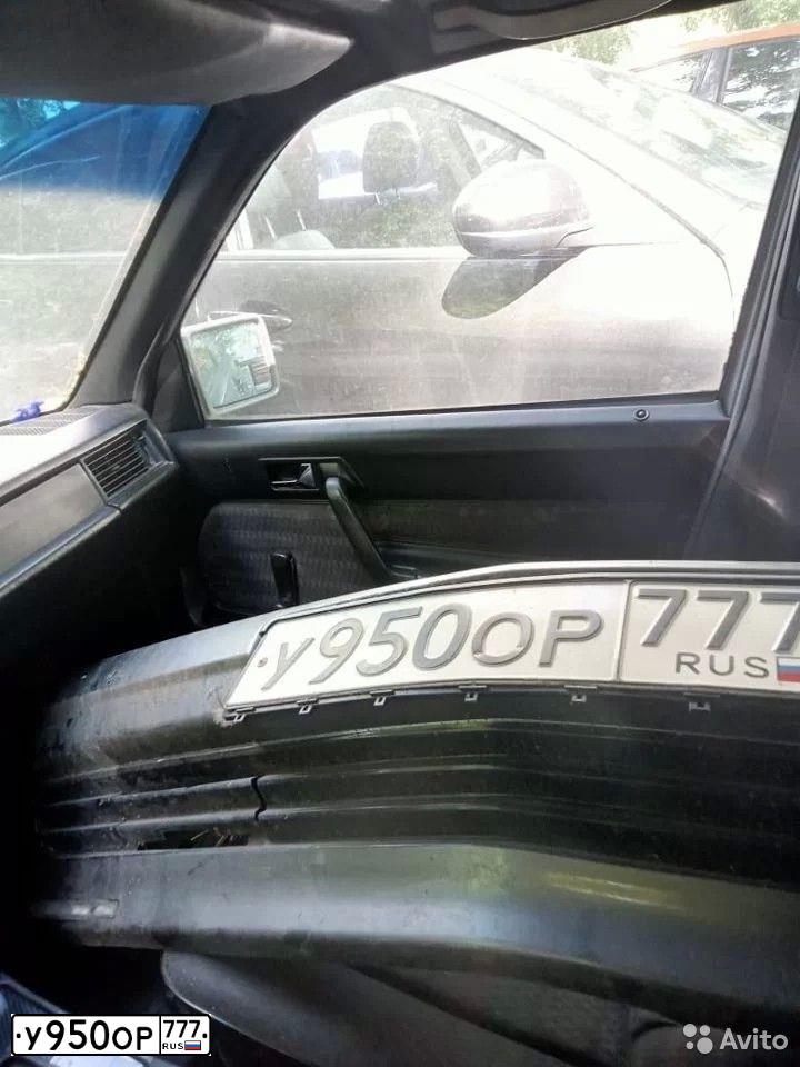 Фото автомобиля MERCEDES C-KLASSE, 1991 — госномер Р387МЕ48. Цвет: БЕЛЫЙ СЕРЫЙ