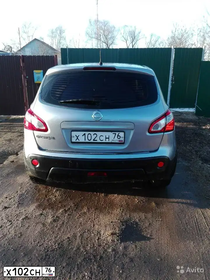 Фото автомобиля NISSAN QASHQAI, 2010 — госномер В539ЕУ197. Цвет: СЕРЫЙ