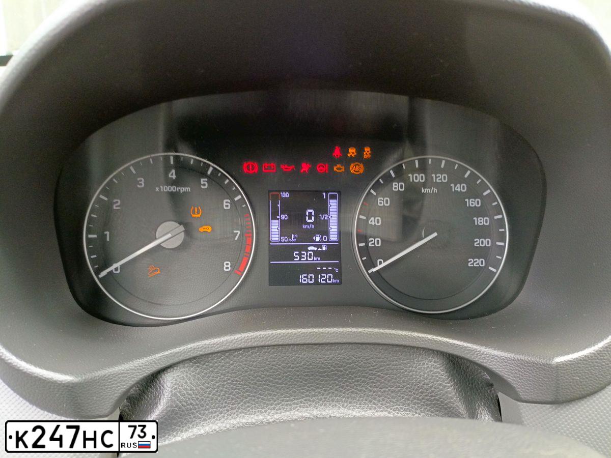 Фото автомобиля HYUNDAI CRETA, 2019 — госномер К247НС73. Цвет: БЕЛЫЙ