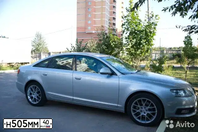 Фото автомобиля AUDI A6, 2009 — госномер Н505ММ40. Цвет: серебристый