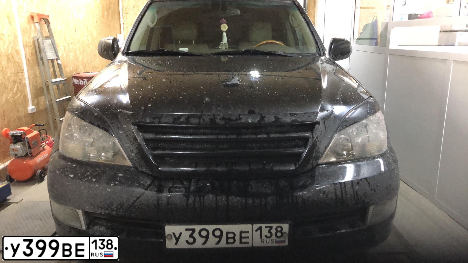 Фото автомобиля ЛЕКСУС LEXUS GX, 2005 — госномер В642НО14. Цвет: ЧЕРНЫЙ