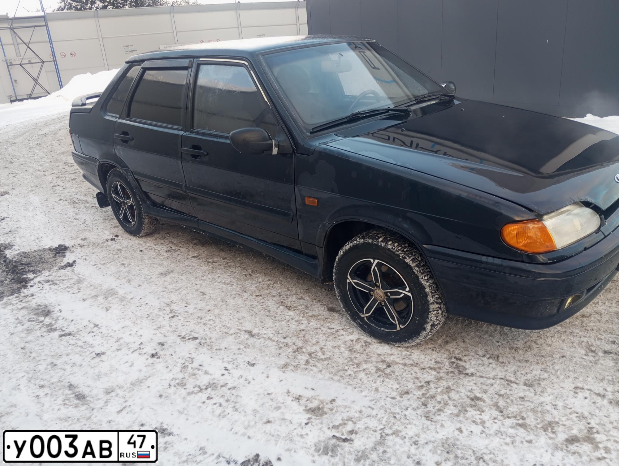 Фото автомобиля LADA 2115 SAMARA, 2008 — госномер У003АВ47. Цвет: ЧЕРНЫЙ