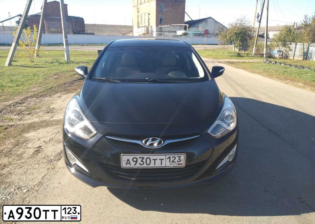 Фото автомобиля HYUNDAI I40, 2013 — госномер А875АЕ181. Цвет: ЧЕРНЫЙ