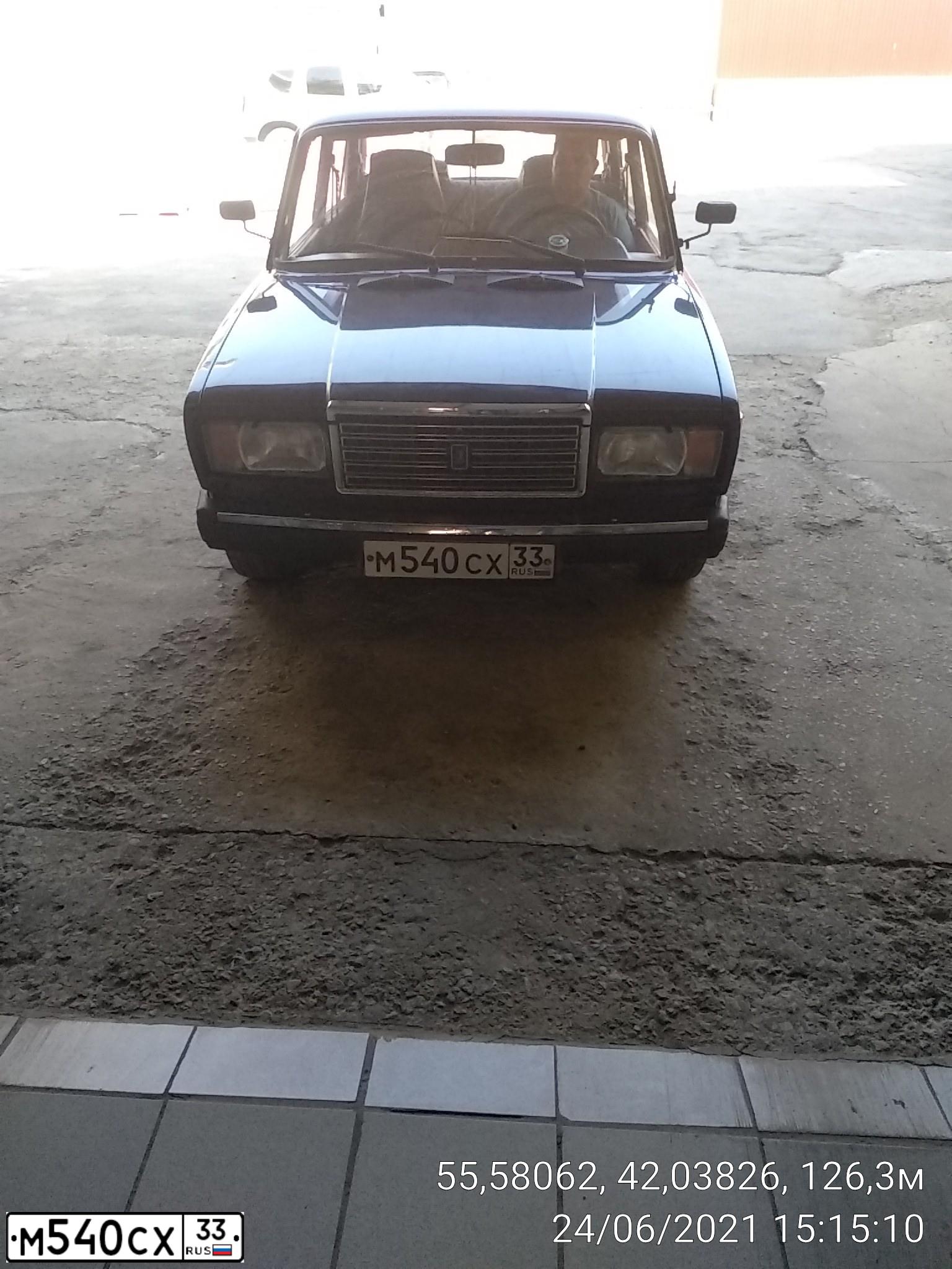 Фото автомобиля LADA 2107, 1997 — госномер М540СХ33. Цвет: ФИОЛЕТОВЫЙ