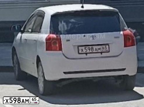 Фото автомобиля TOYOTA COROLLA, 2005 — госномер Х598АМ65