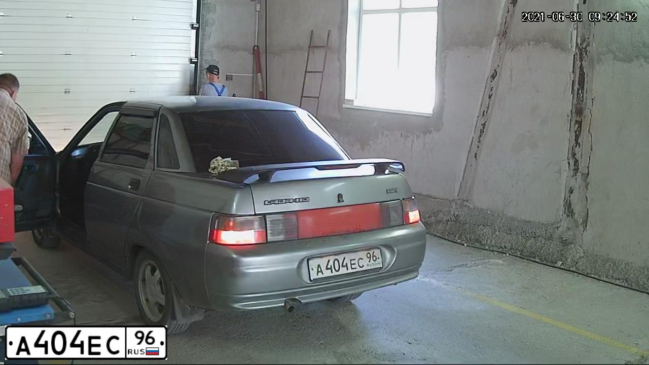 Фото автомобиля LADA 2110, 2006 — госномер А228ОВ45. Цвет: СРЕДНИЙ СЕРО-ЗЕЛЕНЫЙ МЕТ
