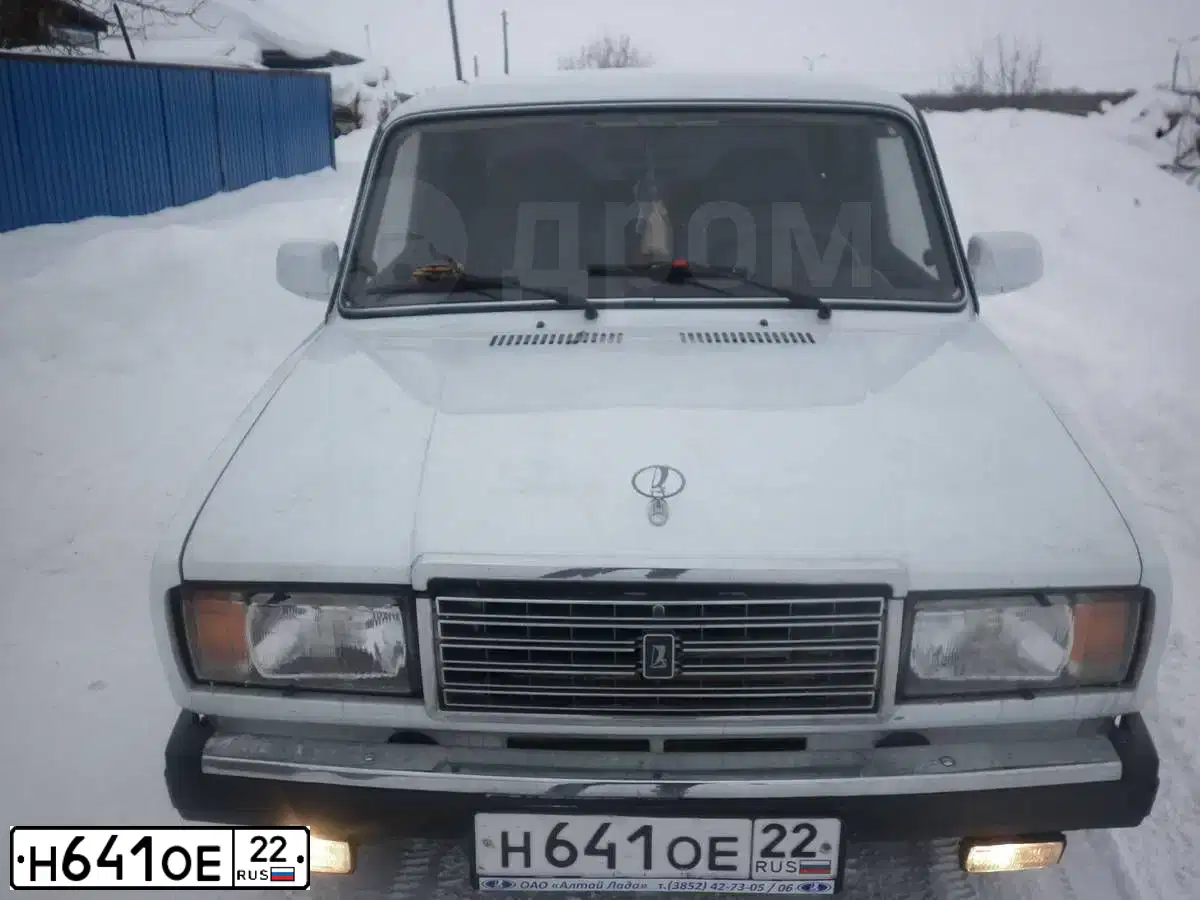 Фото автомобиля LADA 2107, 2005 — госномер О497УК154. Цвет: Темно-зеленый