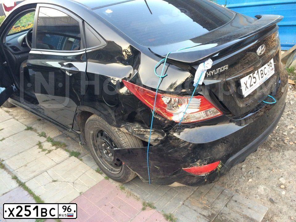 Фото автомобиля HYUNDAI SOLARIS, 2013 — госномер Х251ВС96. Цвет: ЧЕРНЫЙ