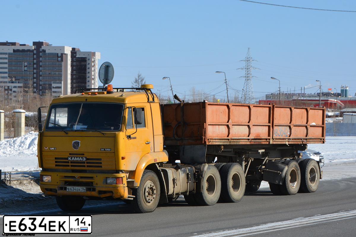 Фото автомобиля KAMAZ 65116 /6X4/, 2004 — госномер Е634ЕК14. Цвет: ЗОЛОТИСТО-ЖЕЛТЫЙ
