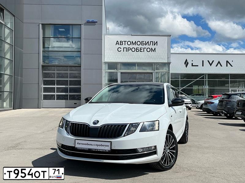 Фото автомобиля SKODA OCTAVIA, 2019 — госномер А598ТЕ67