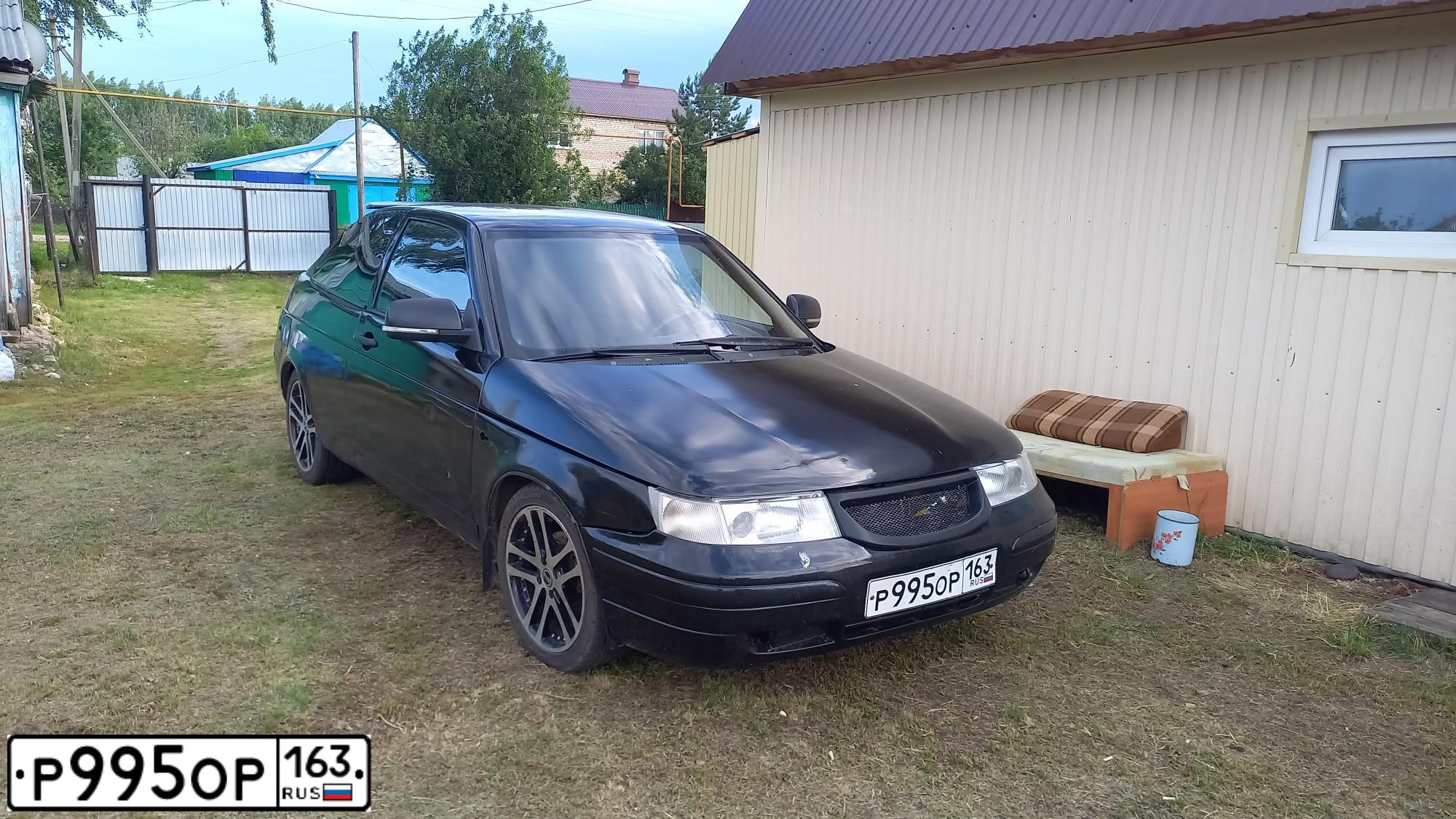 Фото автомобиля LADA 2112, 2008 — госномер Р995ОР163. Цвет: Темно-зеленый