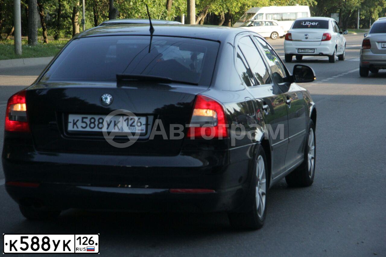 Фото автомобиля SKODA OCTAVIA, 2011 — госномер В970МВ67. Цвет: ЧЕРНЫЙ