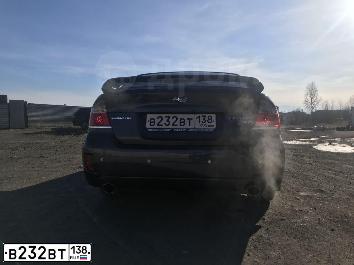 Фото автомобиля SUBARU LEGACY, 2007 — госномер В232ВТ138. Цвет: СЕРЫЙ