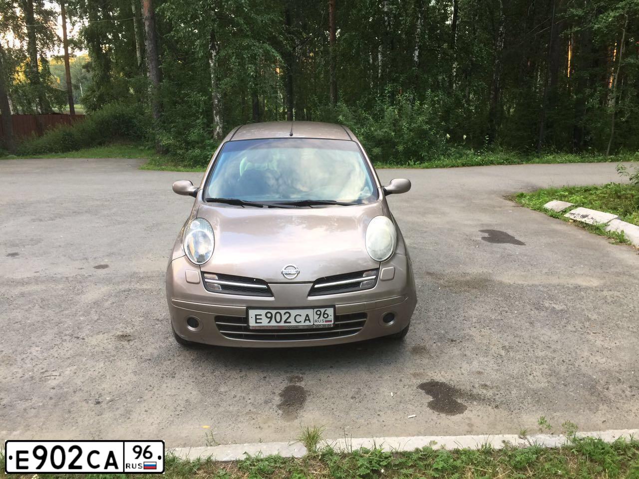 Фото автомобиля NISSAN MICRA, 2006 — госномер Е902СА96. Цвет: СВЕТЛО-КОРИЧНЕВЫЙ