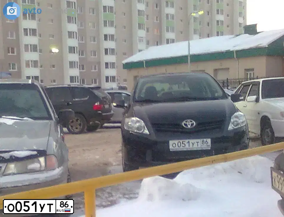 Фото автомобиля TOYOTA AURIS, 2011 — госномер О051УТ86. Цвет: ТЕМНО-СЕРЫЙ