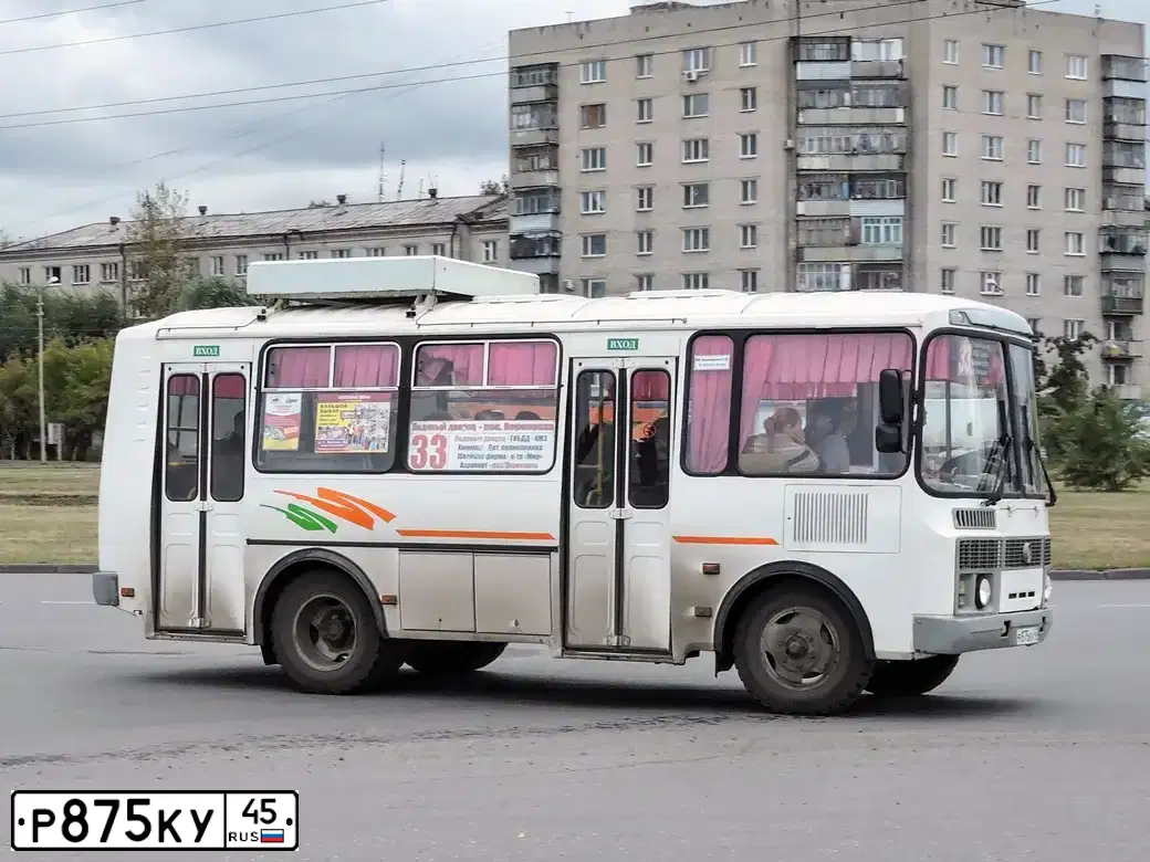 Фото автомобиля PAZ 3205, 2014 — госномер Р875КУ45. Цвет: Белый