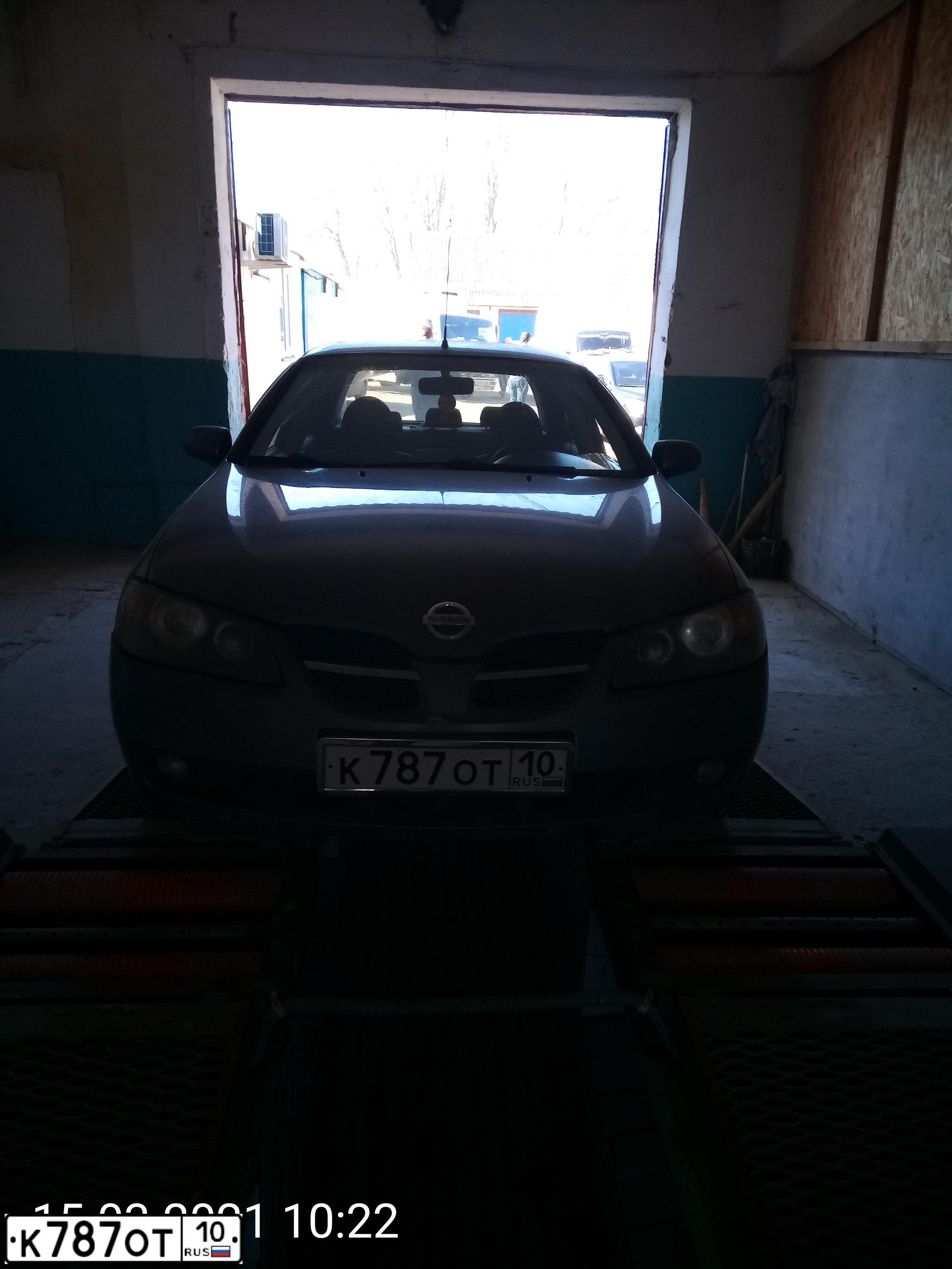 Фото автомобиля NISSAN ALMERA, 2005 — госномер К787ОТ10. Цвет: Серый