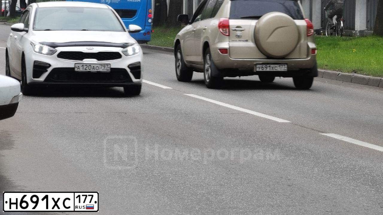 Фото автомобиля HONDA CIVIC, 2007 — госномер Н691ХС177