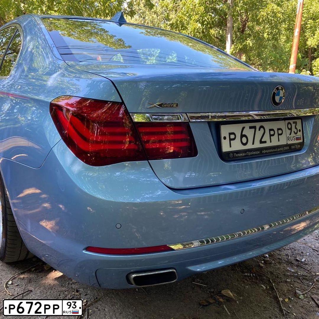 Фото автомобиля BMW SERIE 7, 2014 — госномер Н494РК82. Цвет: ЧЕРНЫЙ