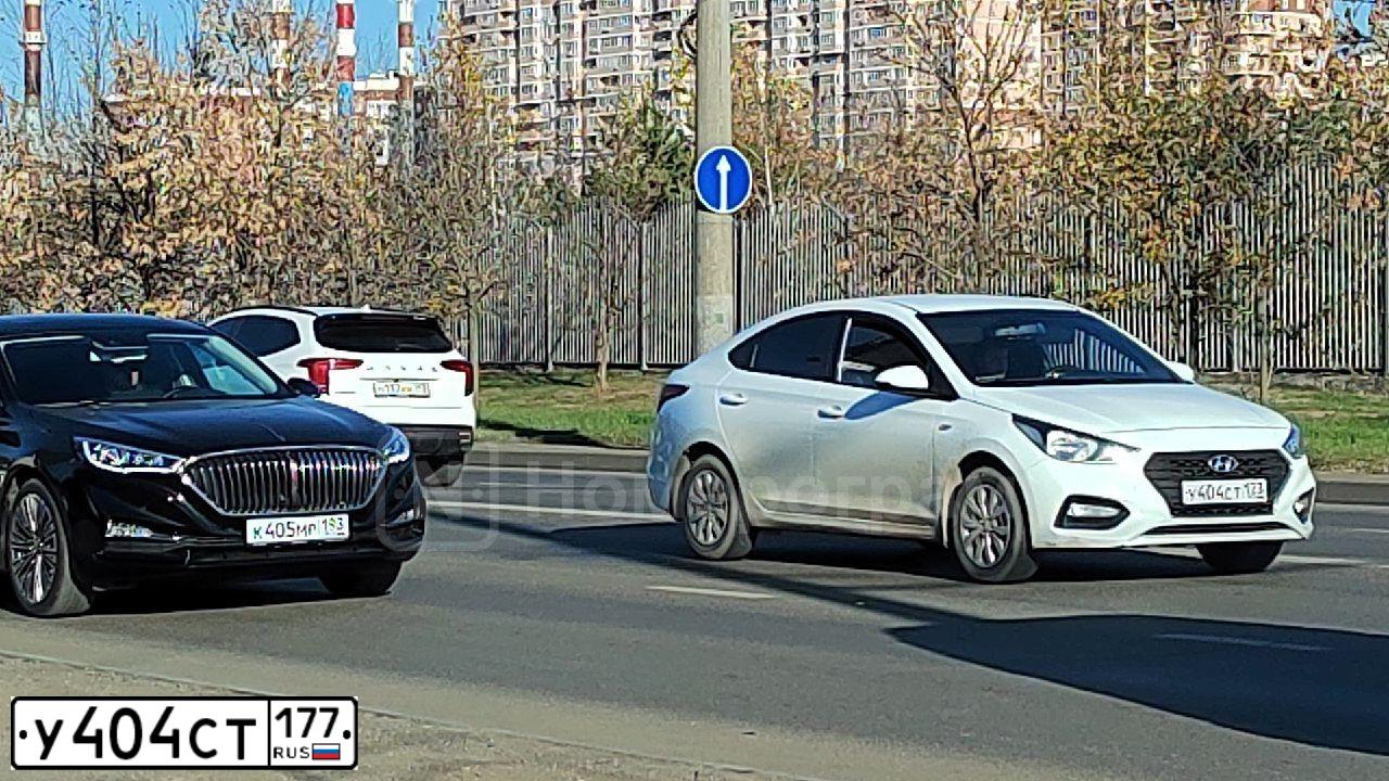 Фото автомобиля MERCEDES GL-KLASSE, 2007 — госномер Т500УУ197. Цвет: ЧЕРНЫЙ