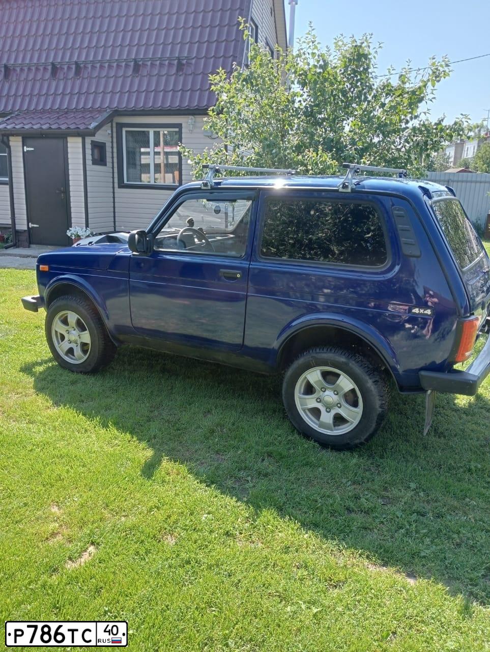 Фото автомобиля ВАЗ 21213, 1999 — госномер Н436НР761. Цвет: синий