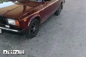 Фото автомобиля LADA 2107, 2008 — госномер Н090СВ123. Цвет: ТЕМНО-ВИШНЕВЫЙ