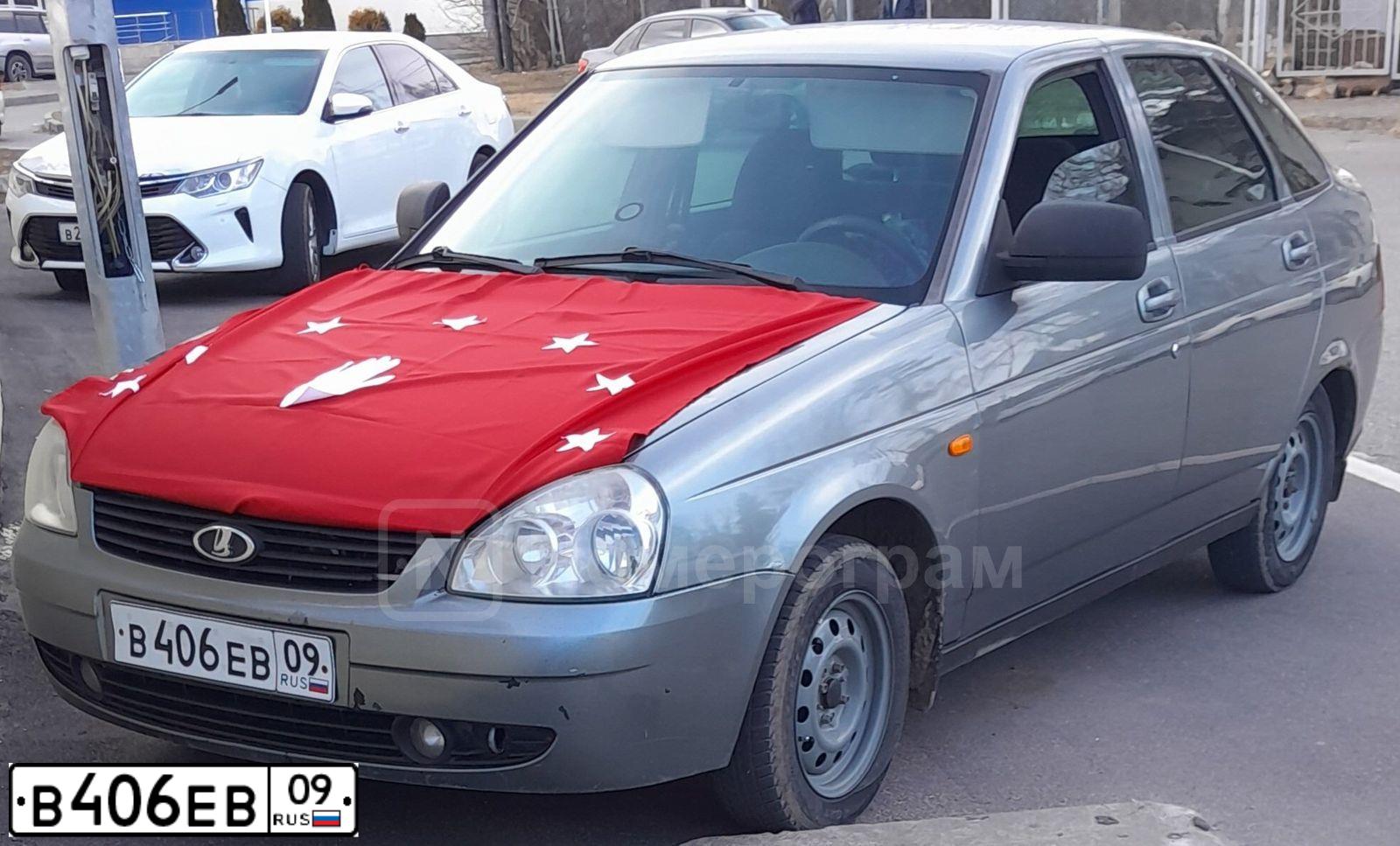 Фото автомобиля LADA 2172 PRIORA, 2008 — госномер В406ЕВ09. Цвет: СРЕДНИЙ СЕРО-ЗЕЛЕНЫЙ МЕТ
