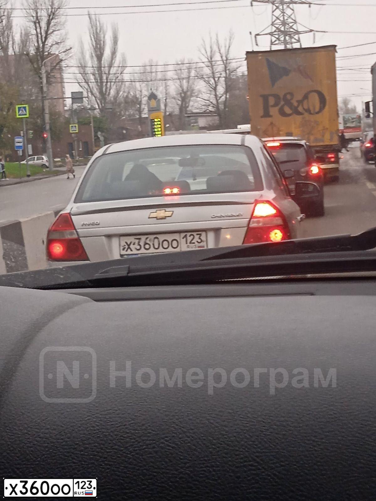 Фото автомобиля CHEVROLET AVEO, 2007 — госномер Х360ОО123. Цвет: СЕРЕБРИСТЫЙ