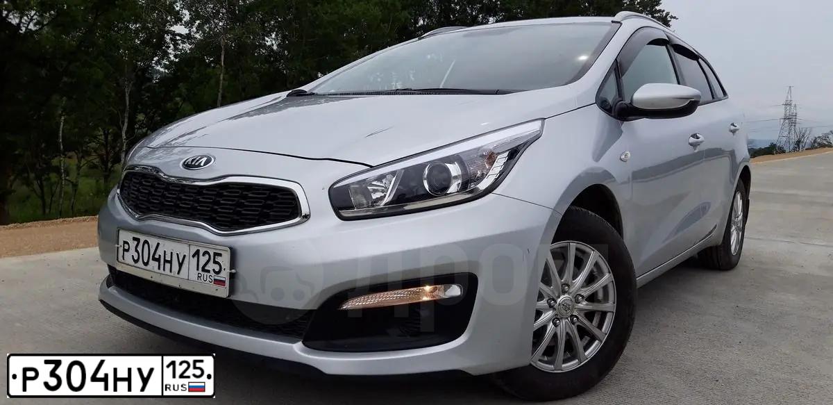 Фото автомобиля KIA CEE'D, 2018 — госномер М944РН125. Цвет: Серебристый