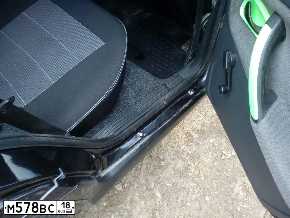 Фото автомобиля LADA ВАЗ 211440 LADA SAMARA, 2008 — госномер К636РТ18. Цвет: Темно-зеленый