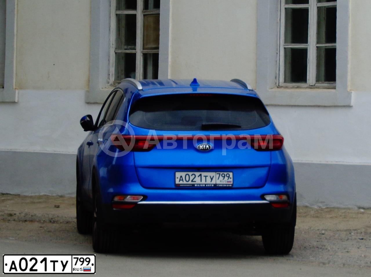 Фото автомобиля KIA SPORTAGE, 2020 — госномер А021ТУ799. Цвет: СИНИЙ