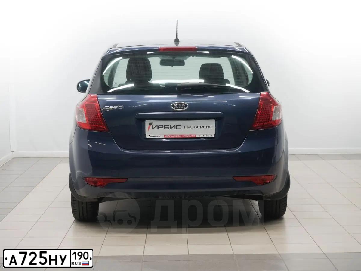 Фото автомобиля KIA CEE'D, 2011 — госномер О895ЕС799. Цвет: СИНИЙ