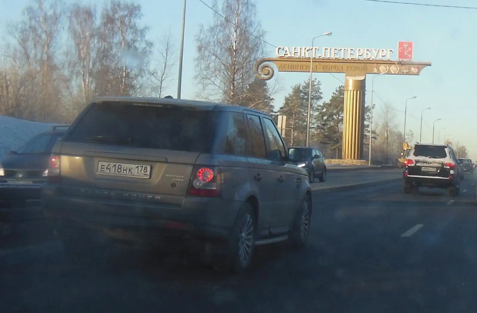 Фото автомобиля LAND ROVER RANGE ROVER SPORT, 2011 — госномер Р344ТЕ126