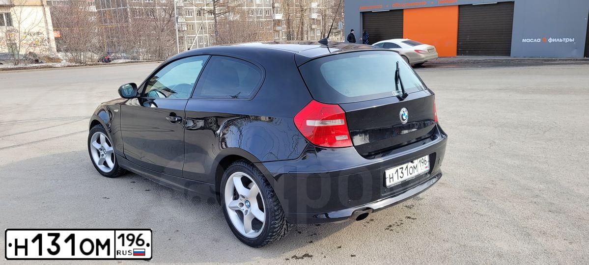 Фото автомобиля BMW BMW 116, 2009 — госномер С129ВХ196. Цвет: ЧЕРНЫЙ