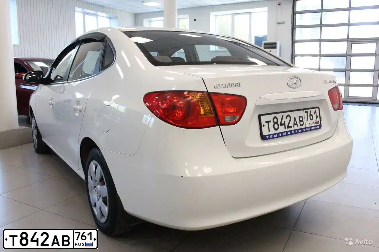 Фото автомобиля HYUNDAI ELANTRA, 2010 — госномер Т630ВО181