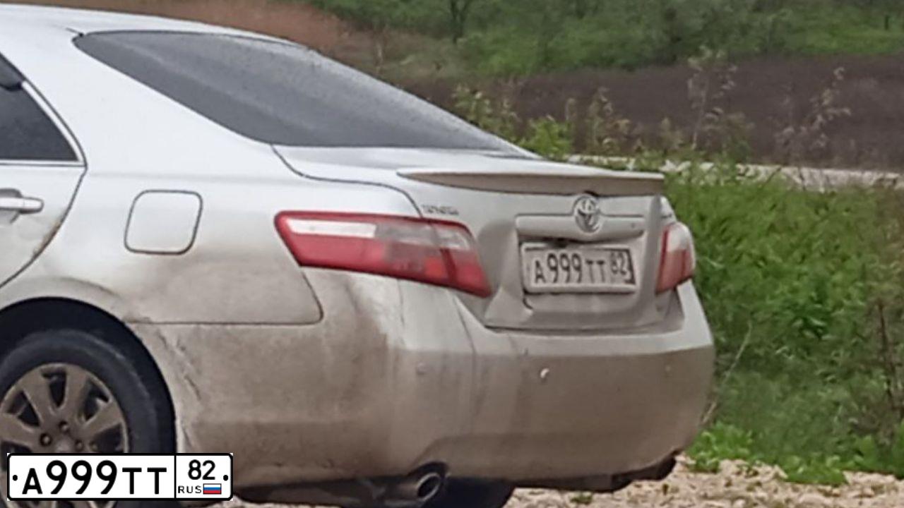 Фото автомобиля TOYOTA CAMRY, 2008 — госномер А999ТТ82. Цвет: Серебристый