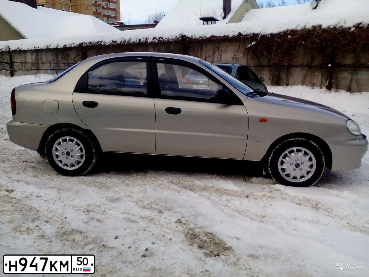 Фото автомобиля LADA 2106 LADA, 1982 — госномер Т002УУ190. Цвет: ЧЕРНЫЙ
