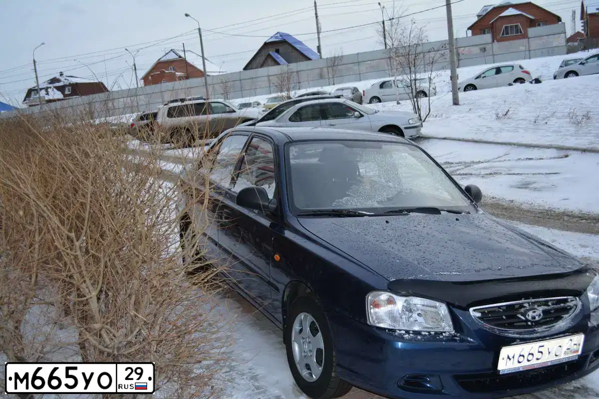 Фото автомобиля NISSAN X-TRAIL, 2006 — госномер Н300ОС29. Цвет: СЕРЫЙ