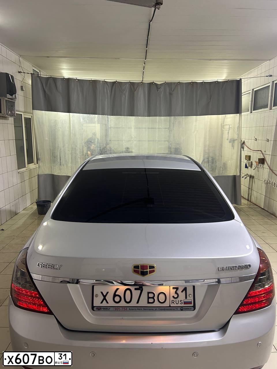 Фото автомобиля GEELY EMGRAND, 2014 — госномер Е614ВХ180