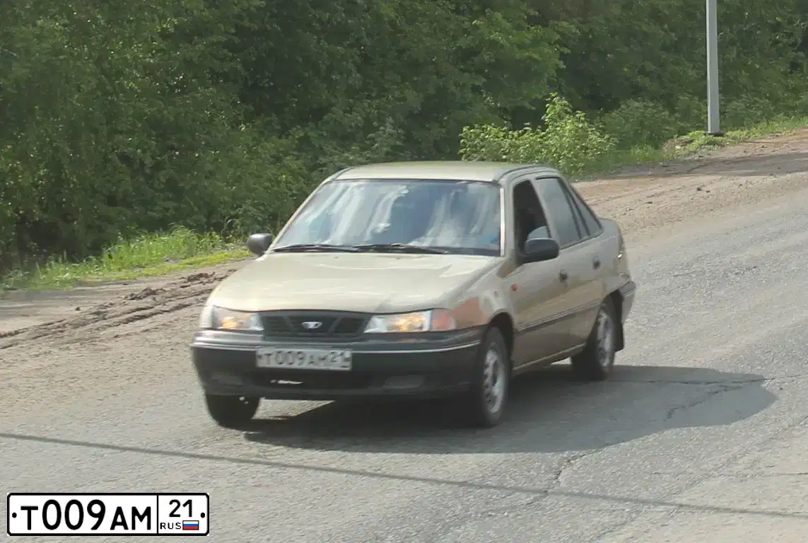 Фото автомобиля DAEWOO NEXIA, 2006 — госномер К083ХВ21