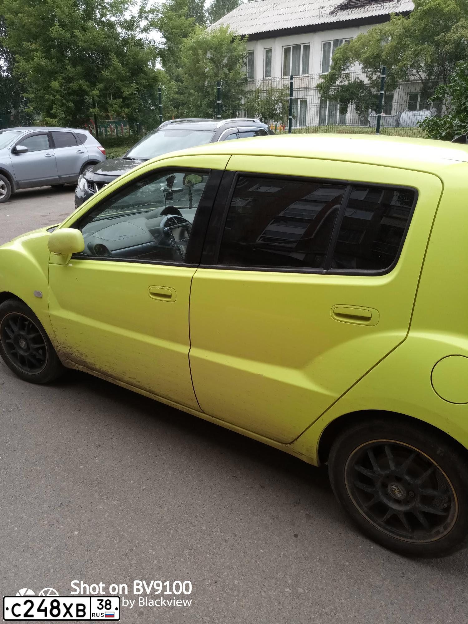 Фото автомобиля TOYOTA WILL, 2002 — госномер С248ХВ38