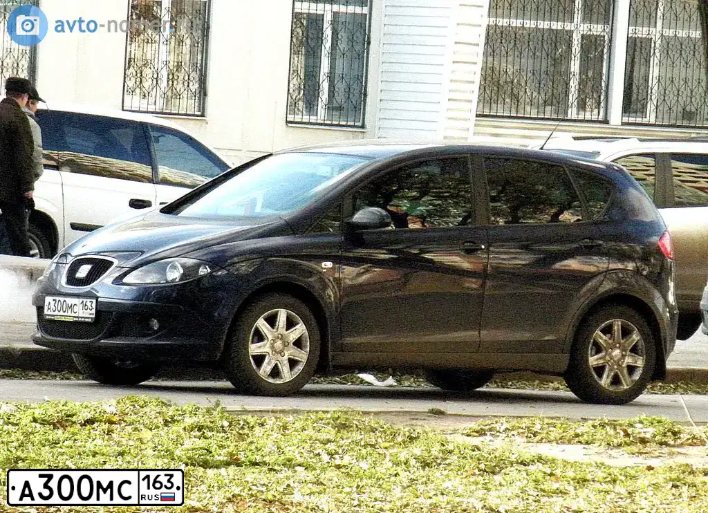 Фото автомобиля SEAT ALTEA, 2008 — госномер А300МС163. Цвет: ТЕМНО-СИНИЙ