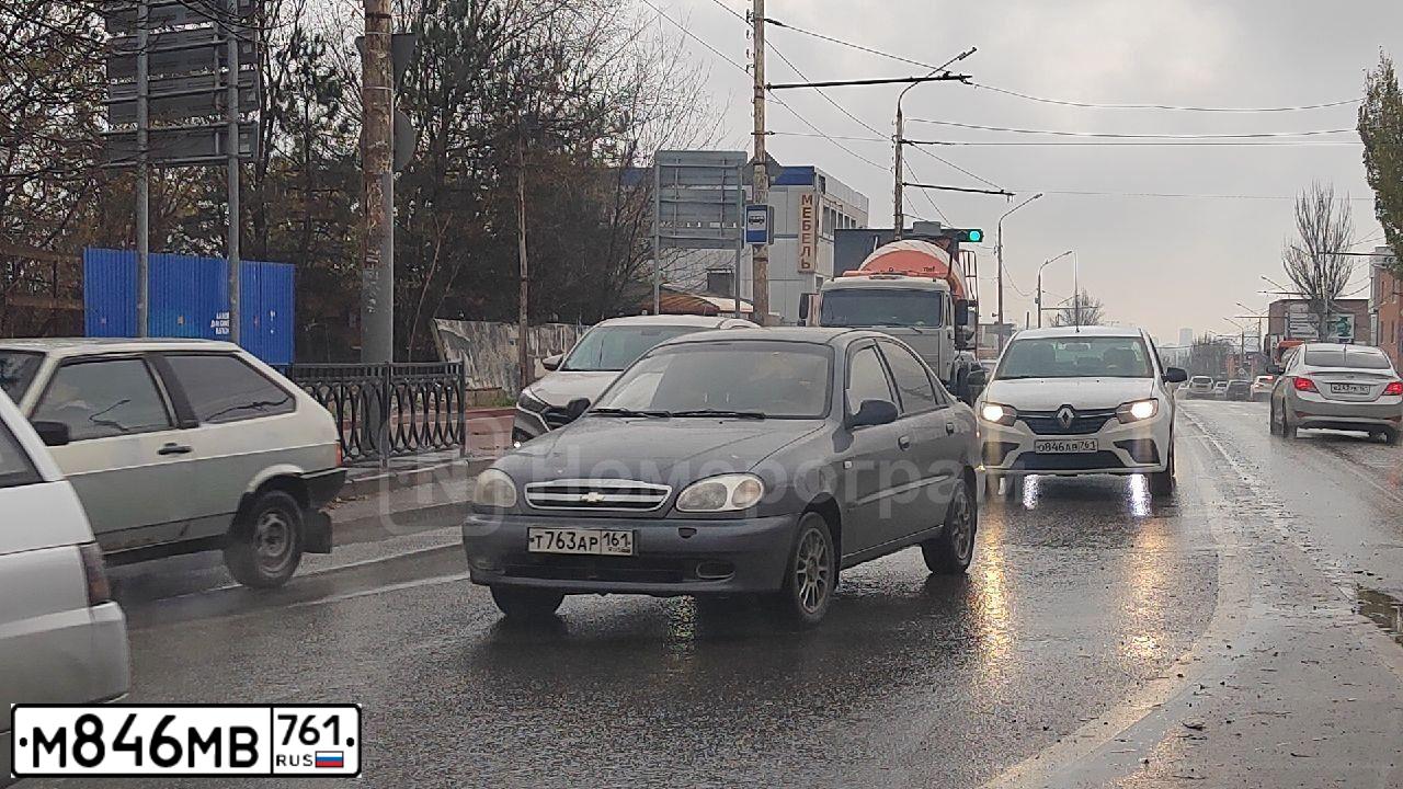 Фото автомобиля CHERY TIGGO4 PRO Т3ХDЕ00ТL5W6Р1G1, 2024 — госномер М846МВ761. Цвет: СЕРЫЙ