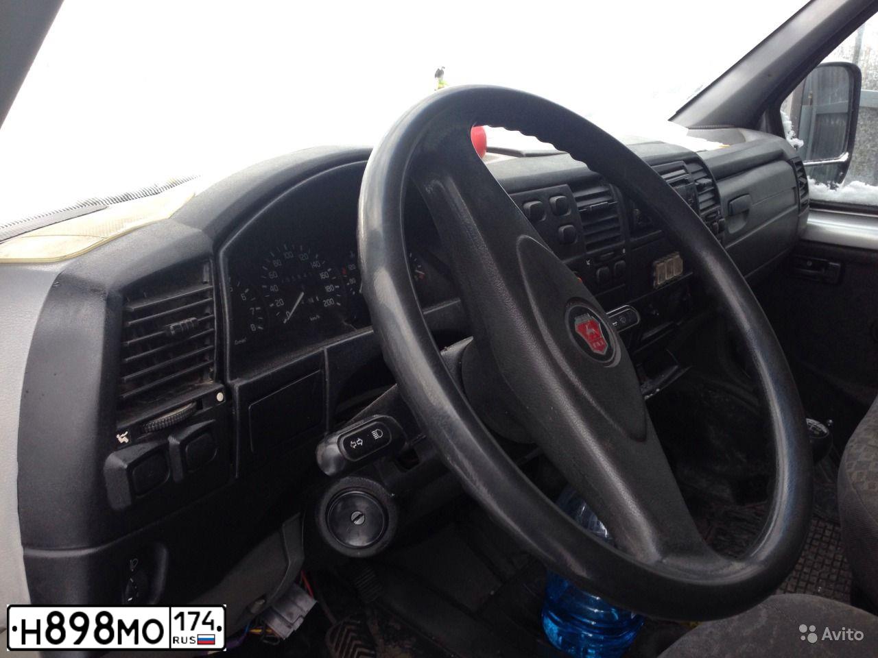 Фото автомобиля GAZ 2752, 2007 — госномер Х325УМ55. Цвет: СЕРЫЙ