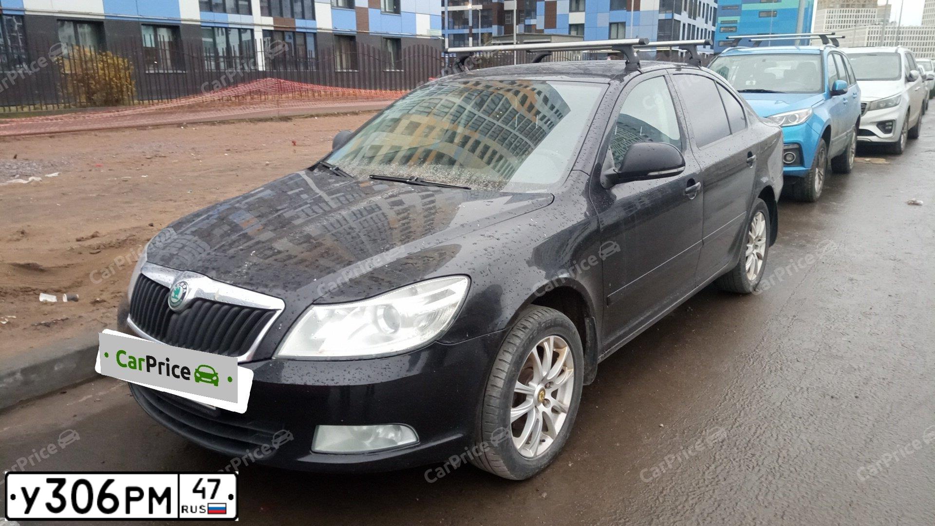 Фото автомобиля SKODA OCTAVIA, 2012 — госномер У306РМ47. Цвет: ЧЕРНЫЙ