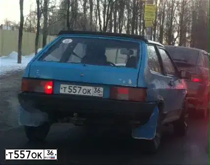 Фото автомобиля LADA 2108 SAMARA, 1988 — госномер А400АР77. Цвет: голубой