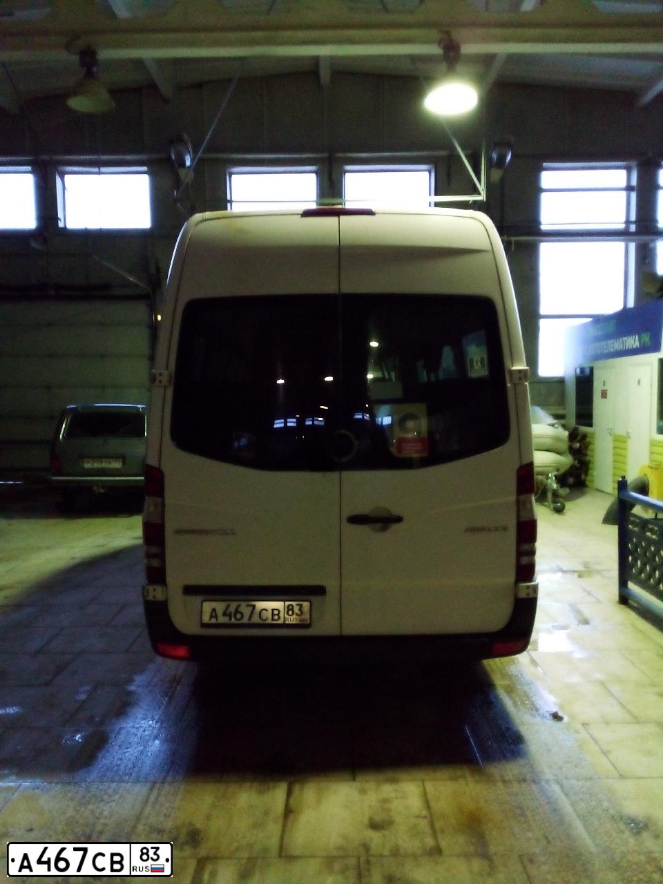 Фото автомобиля MERCEDES SPRINTER, 2017 — госномер А467СВ83. Цвет: Белый